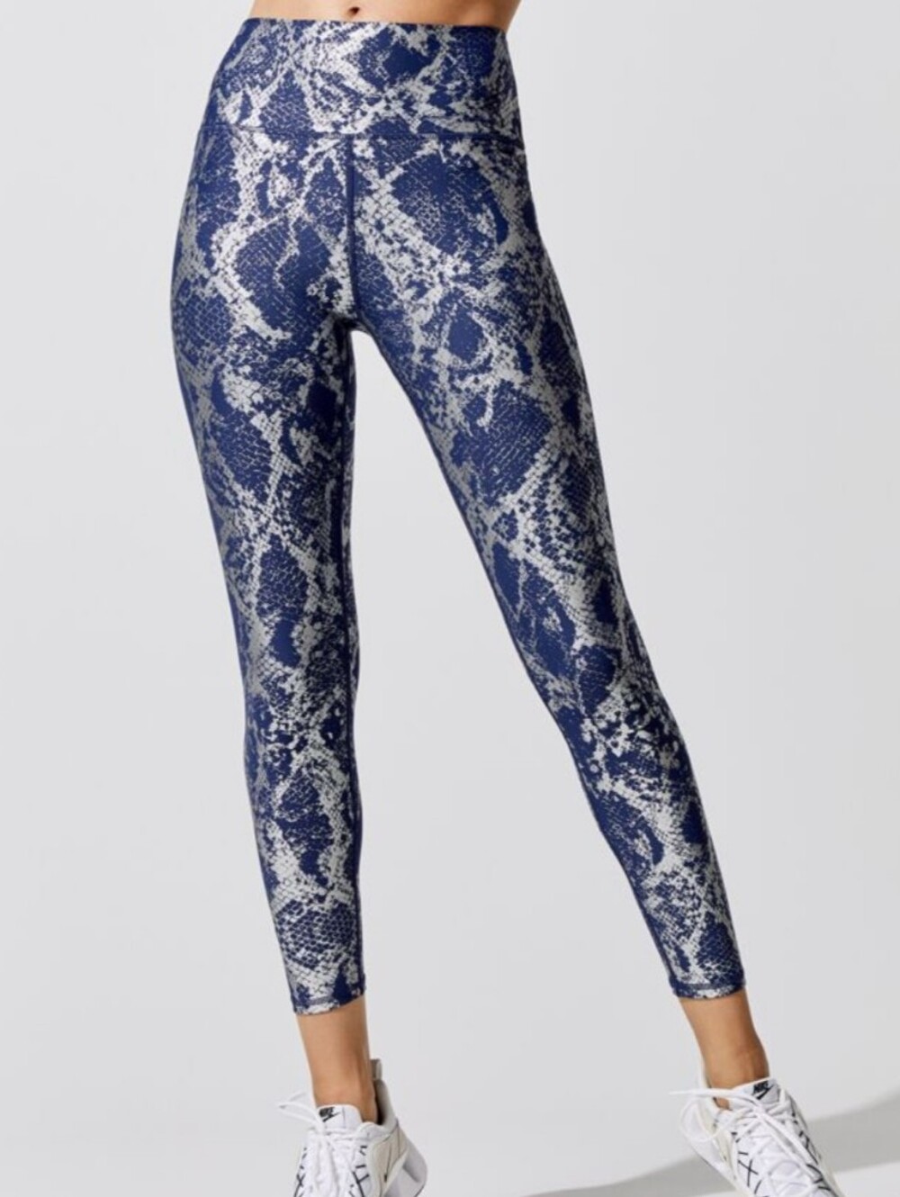 Carbon38 Navy Silver Snake-Print High-Rise Leggings